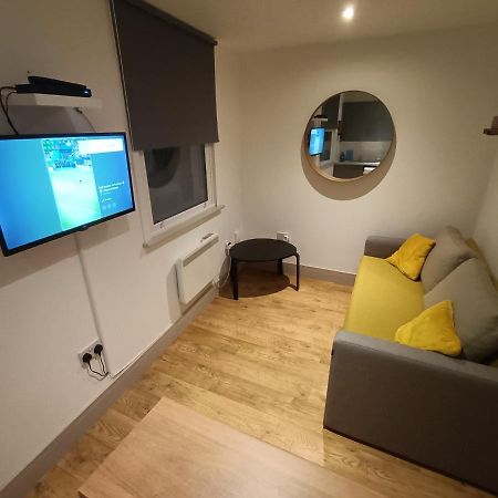 Lovely 1 Bedroom Apartment In Londres Exterior foto